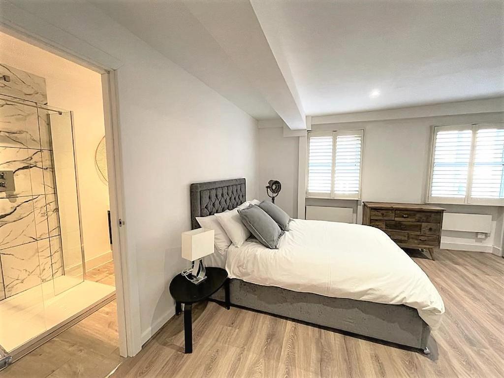 לונדון Goodge Street Apartments מראה חיצוני תמונה