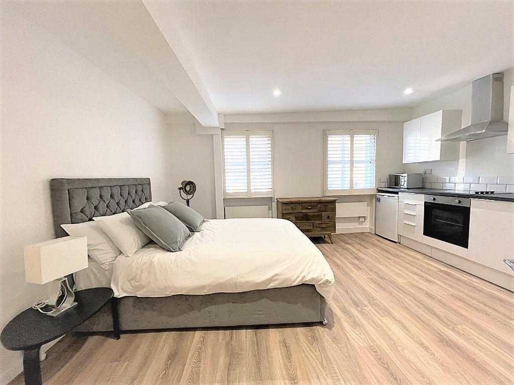 לונדון Goodge Street Apartments מראה חיצוני תמונה