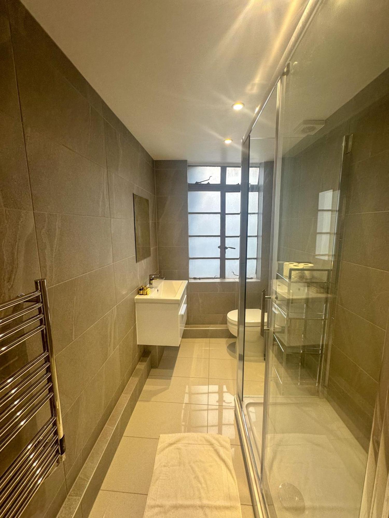 לונדון Goodge Street Apartments מראה חיצוני תמונה