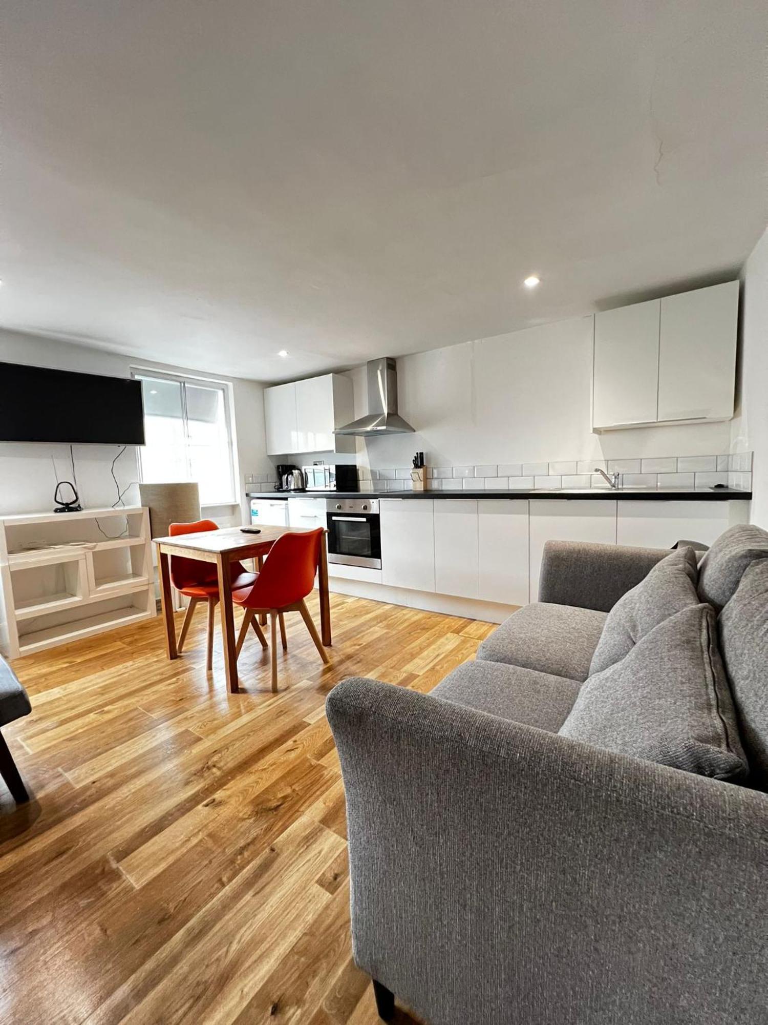 לונדון Goodge Street Apartments מראה חיצוני תמונה