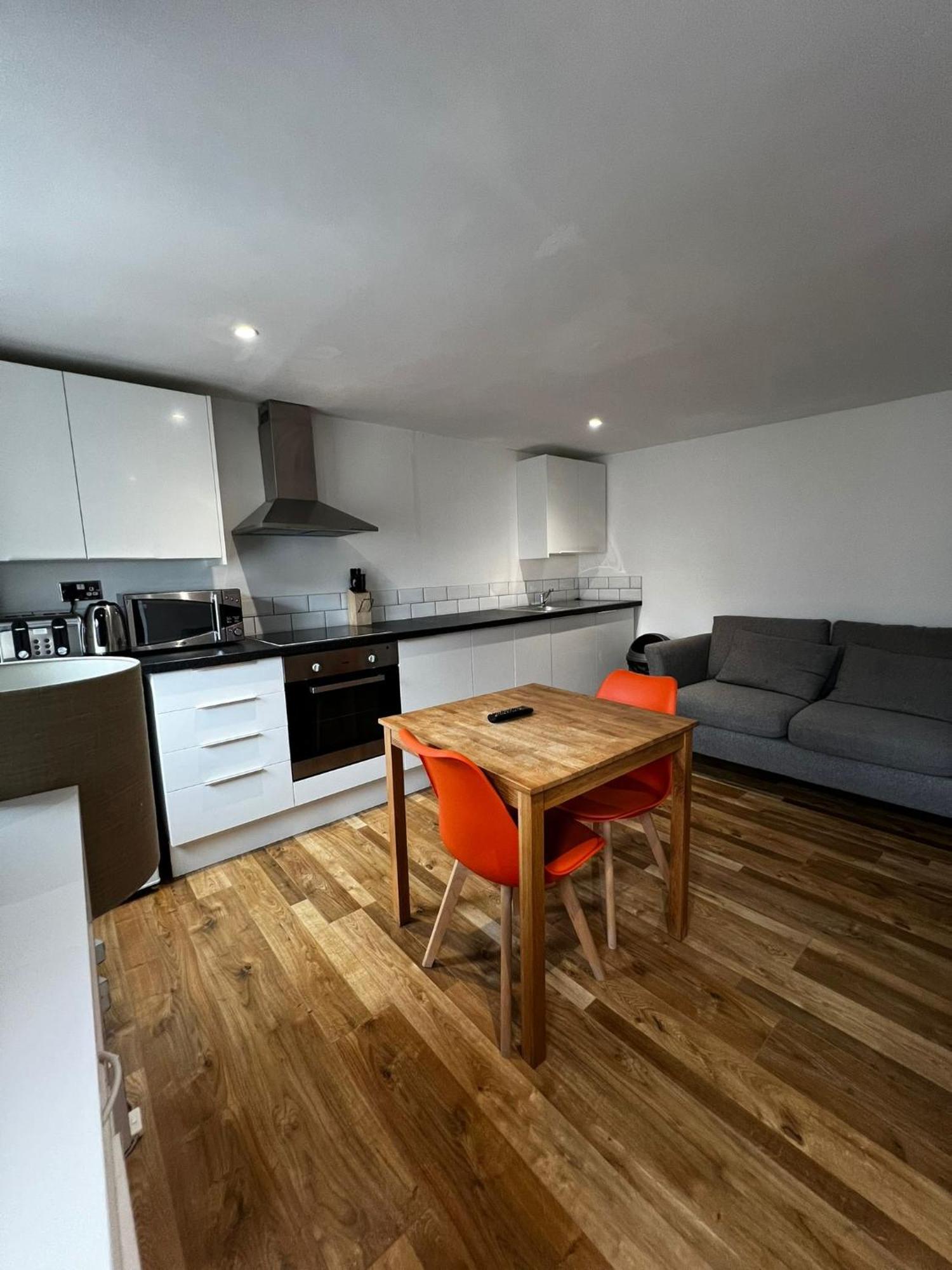 לונדון Goodge Street Apartments מראה חיצוני תמונה