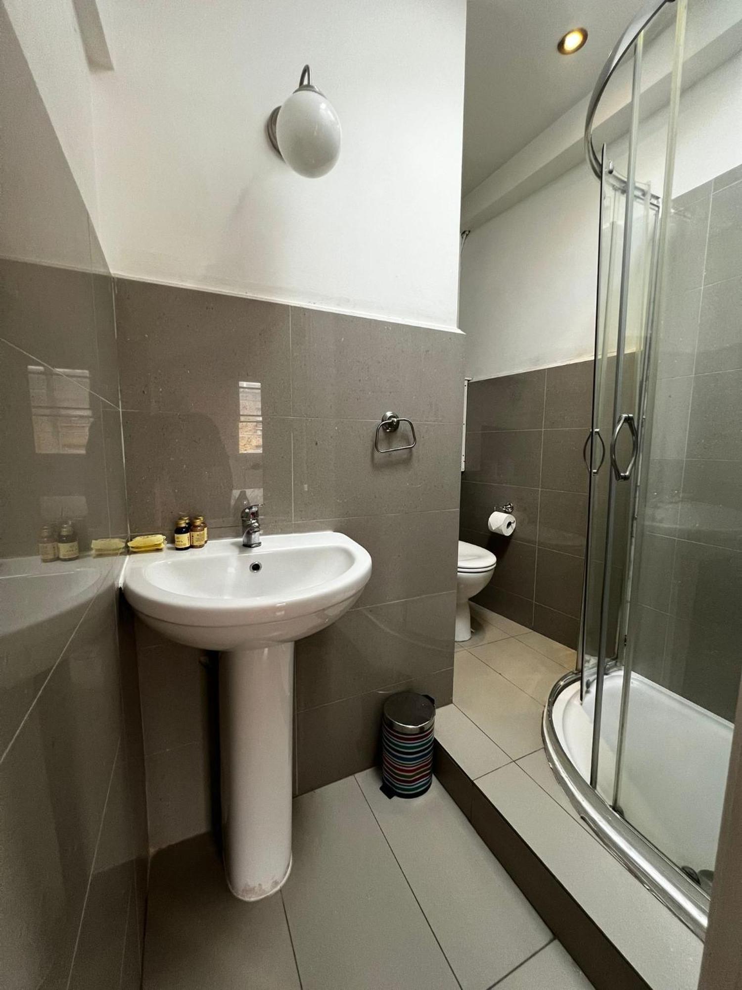 לונדון Goodge Street Apartments מראה חיצוני תמונה